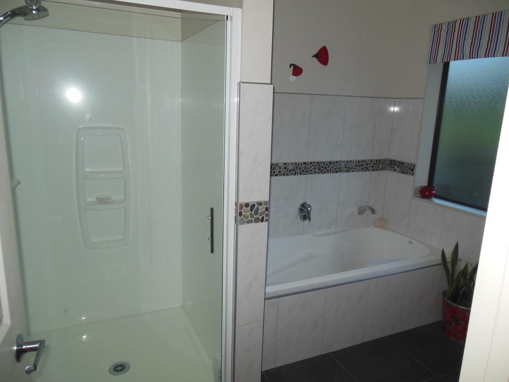 Silverdale Garden Stay Orewa Luaran gambar
